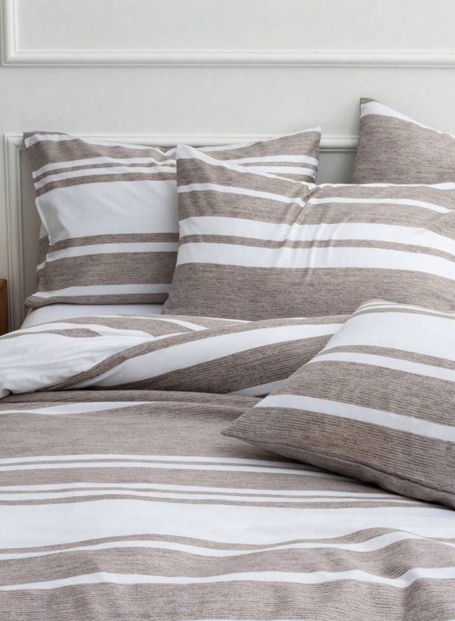 LUNA Home Single Size 4 Pieces set (1 Duvet cover - 160*210cm. 1 Fitted sheet - 100*200+30cm. 2 Pillow cases - 50*75cm.), Bedding set light Brown Stripe Design suitable for kids bedroom, use for single size bed - Image 3